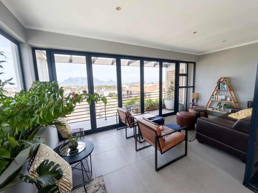 2 Bedroom Property for Sale in Table View Western Cape